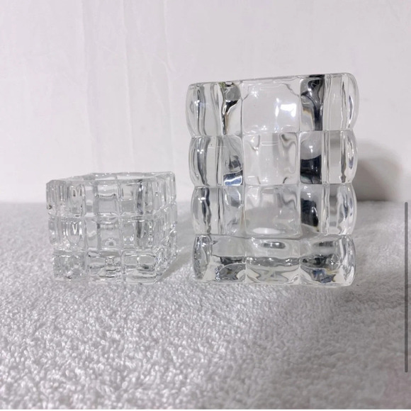 Vintage  Clear Cut Crystal Square Textured Ice Cube Candle Holders - Picture 5 of 9